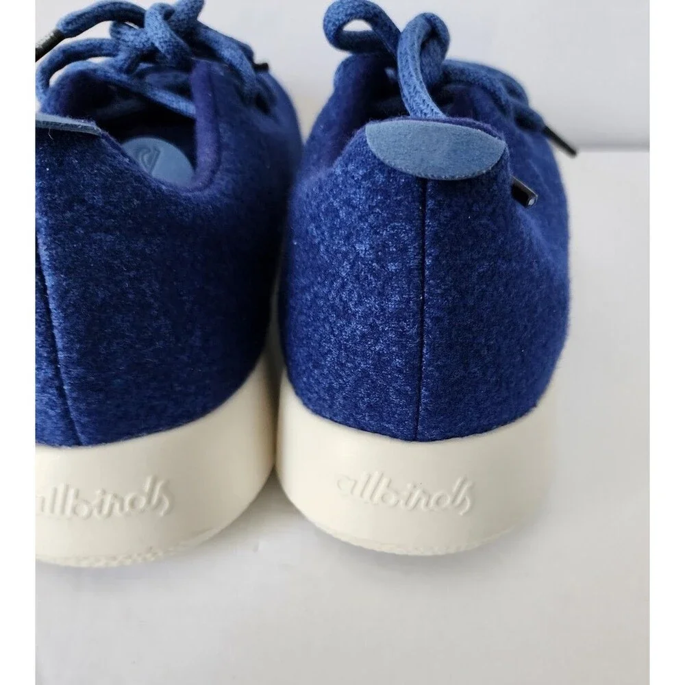 ALLBIRDS Mens WOOL RUNNERS Size 9 BLUE Embroidered Shoes NWOB